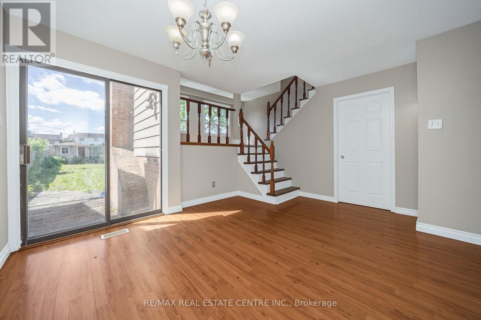 433 Hansen Road N, Brampton, Ontario  L6V 3P6 - Photo 14 - W13441520