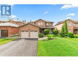 90 INTREPID DRIVE, Whitby, Ontario