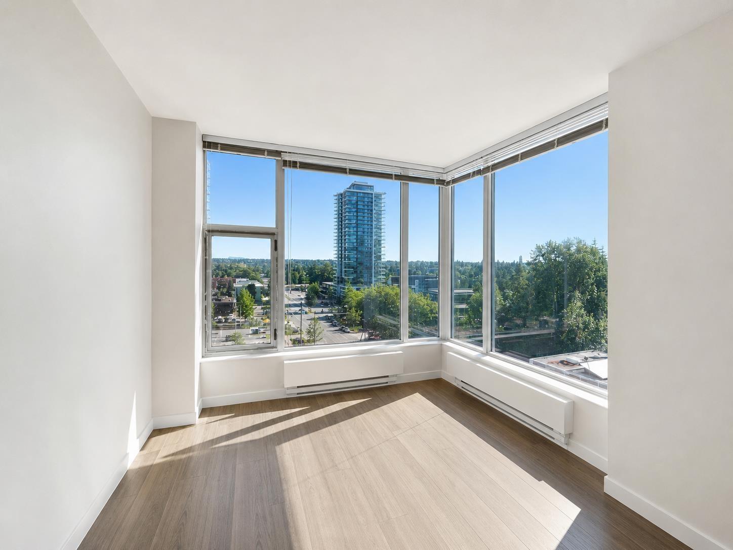 803 13615 Fraser Highway, Surrey, British Columbia  V3T 0P7 - Photo 6 - R3125770