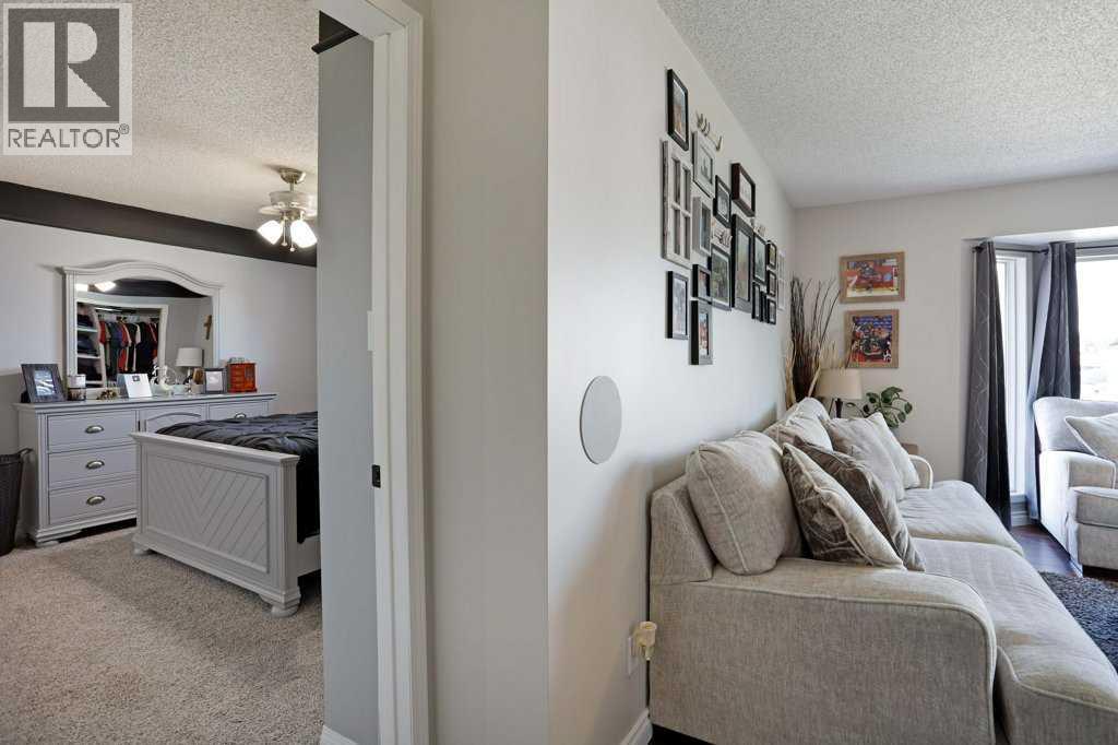 65 Parkland Way E, Brooks, Alberta  T1R 0M6 - Photo 16 - A2320710