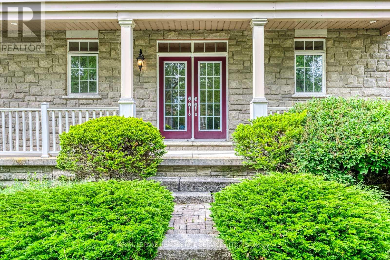 4 Avery Circle, Hamilton, Ontario  L8E 6B8 - Photo 42 - X13439316