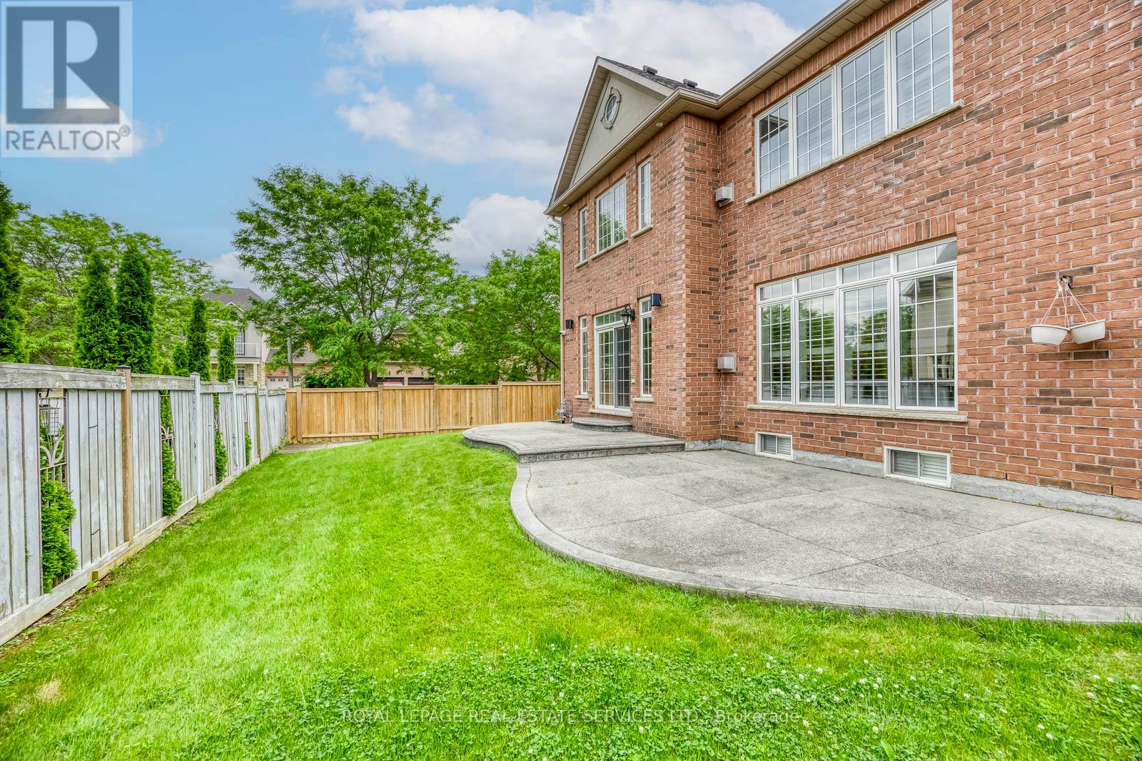 4 Avery Circle, Hamilton, Ontario  L8E 6B8 - Photo 49 - X13439316