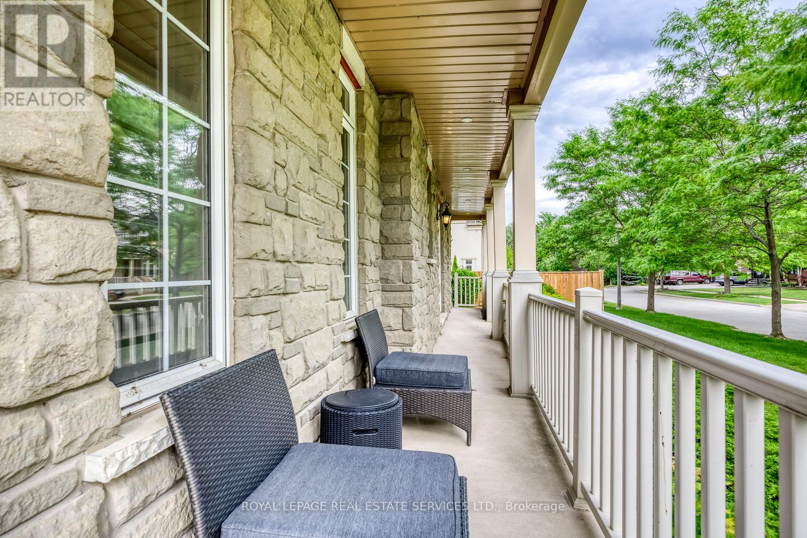 4 Avery Circle, Hamilton, Ontario  L8E 6B8 - Photo 43 - X13439316
