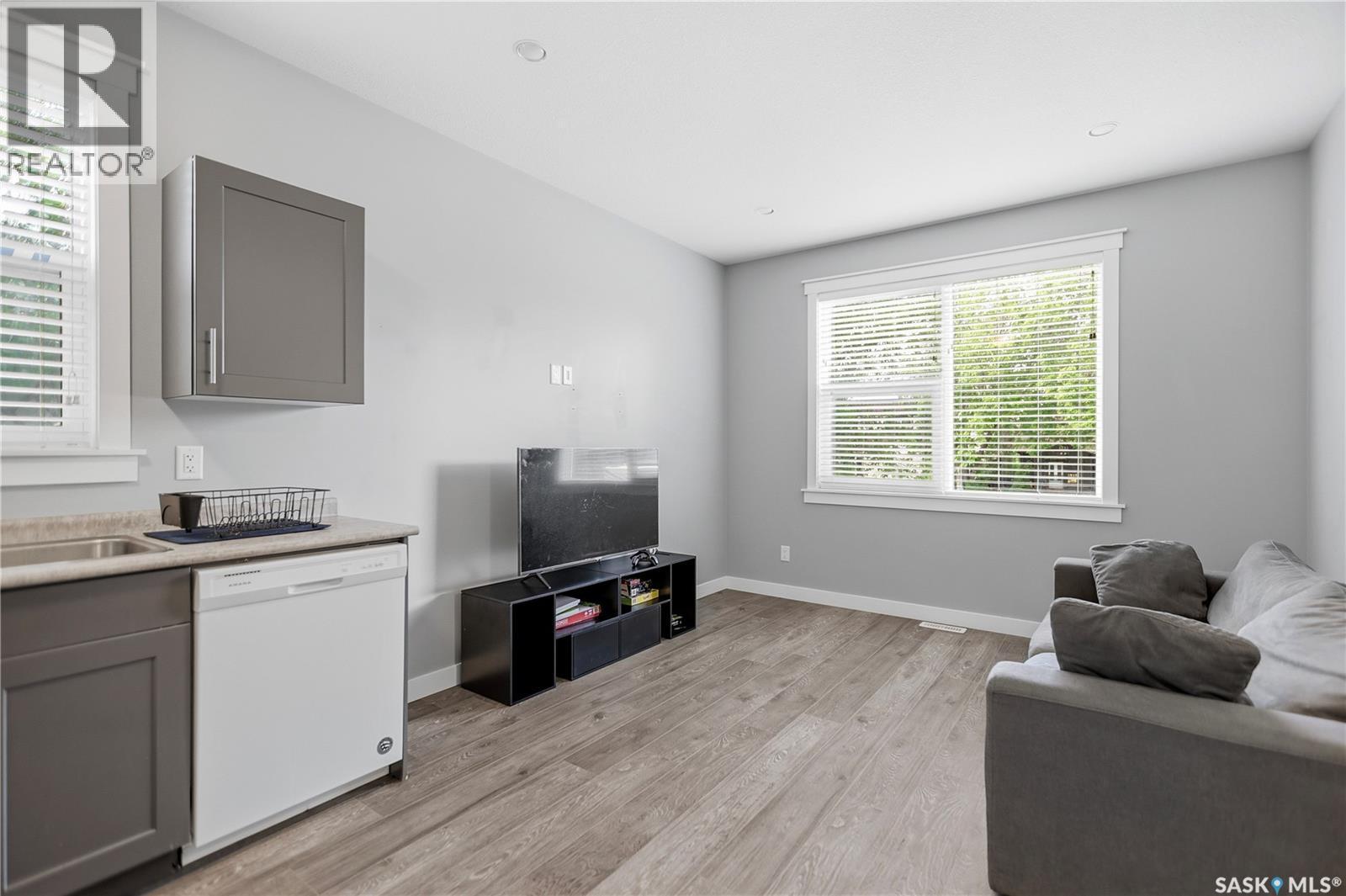 A & B 1931 Connaught Street, Regina, Saskatchewan  S4T 4T6 - Photo 6 - SK039309