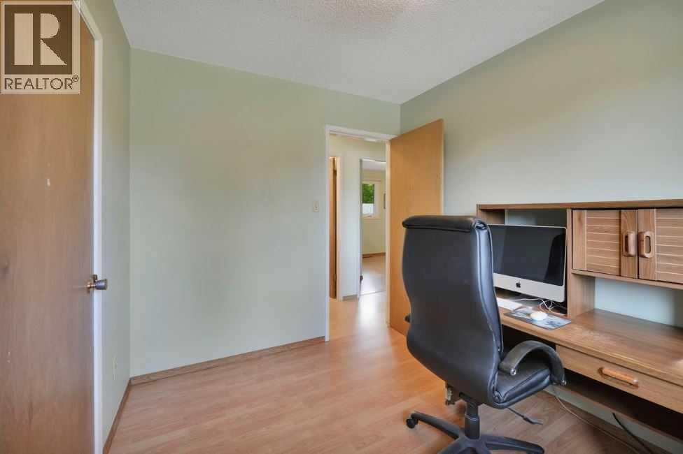 2 Mitchell Avenue, Red Deer, Alberta  T4N 0L1 - Photo 17 - A2320666