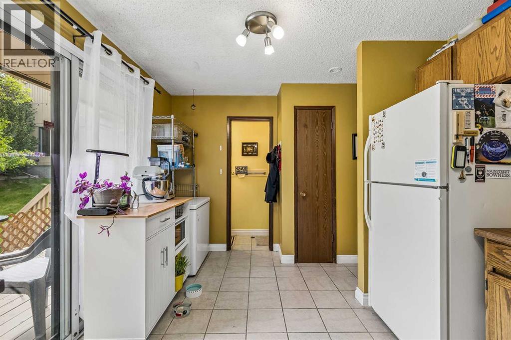 24, 235 Berwick Drive NW, Calgary, Alberta  T2P 3C1 - Photo 13 - A2320870