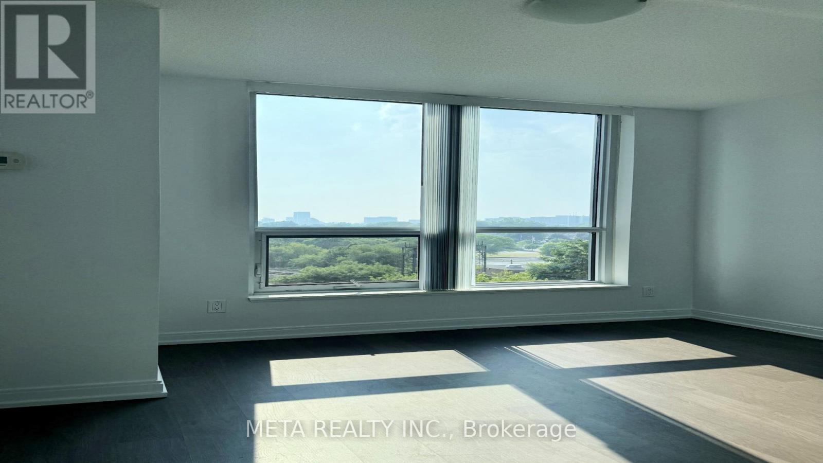 607 - 255 Village Green Square, Toronto, Ontario  M1S 0L3 - Photo 12 - E13441560