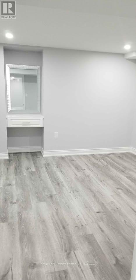 Bsmt - 3 Upperlinks Drive, Brampton, Ontario  L6P 2T9 - Photo 11 - W13441558
