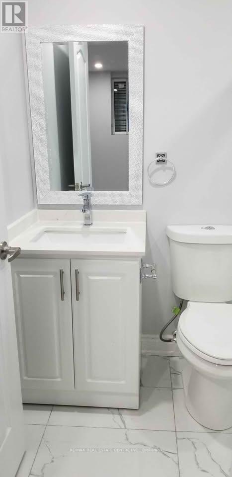Bsmt - 3 Upperlinks Drive, Brampton, Ontario  L6P 2T9 - Photo 12 - W13441558