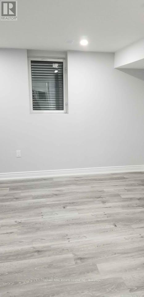 Bsmt - 3 Upperlinks Drive, Brampton, Ontario  L6P 2T9 - Photo 9 - W13441558