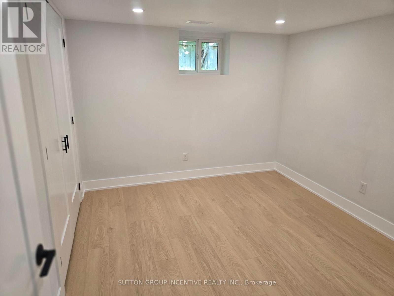 69 Marlin Court, Newmarket, Ontario  L3Y 2W7 - Photo 34 - N13289222