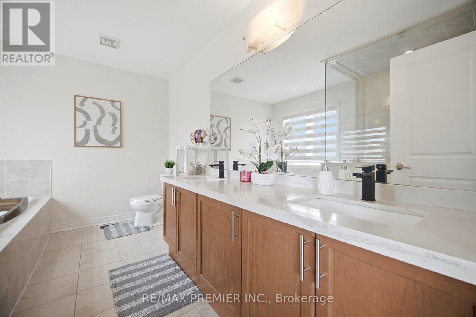 100 Inverness Way, Bradford West Gwillimbury, Ontario  L3Z 0W5 - Photo 23 - N13431186