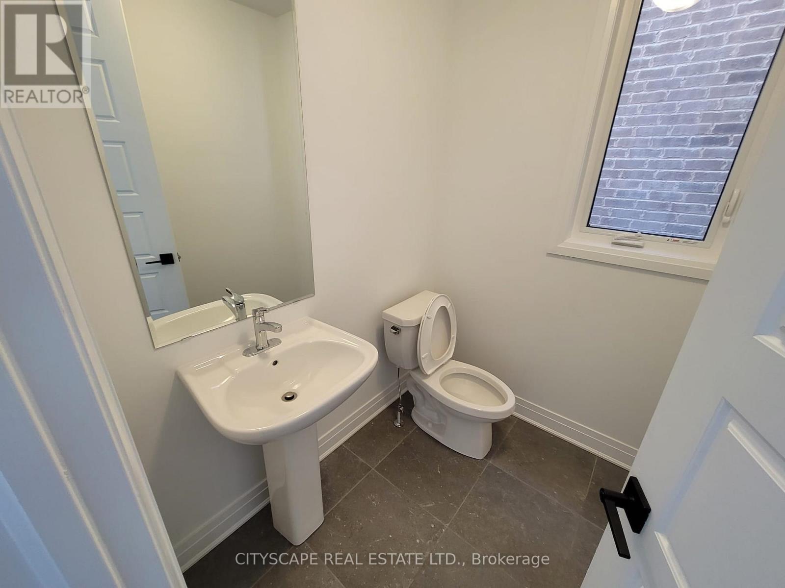 493 Boyd Lane, Milton, Ontario  L9T 2X5 - Photo 10 - W13441570