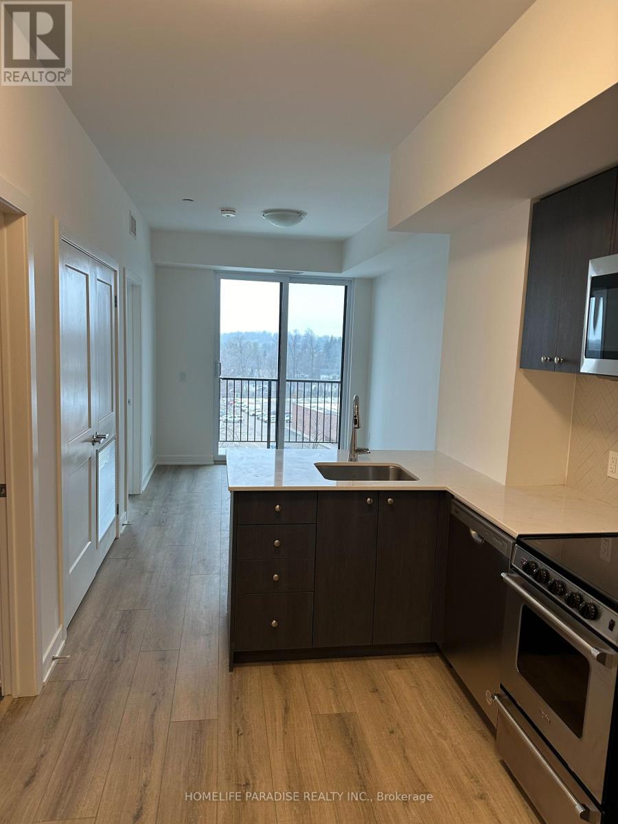603 - 312 Erb Street, Waterloo, Ontario  N2L 1W3 - Photo 3 - X13441638