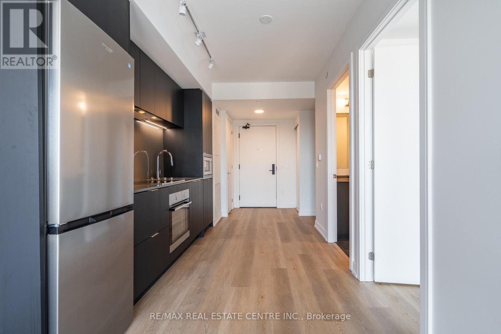 725 - 1 Jarvis Street, Hamilton, Ontario  L8R 3J2 - Photo 13 - X13441642