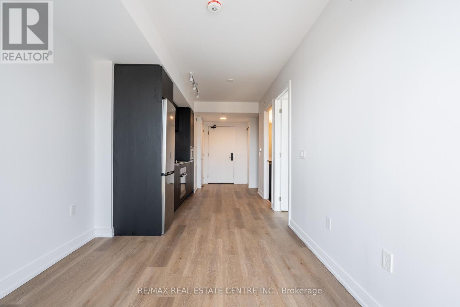 725 - 1 Jarvis Street, Hamilton, Ontario  L8R 3J2 - Photo 16 - X13441642