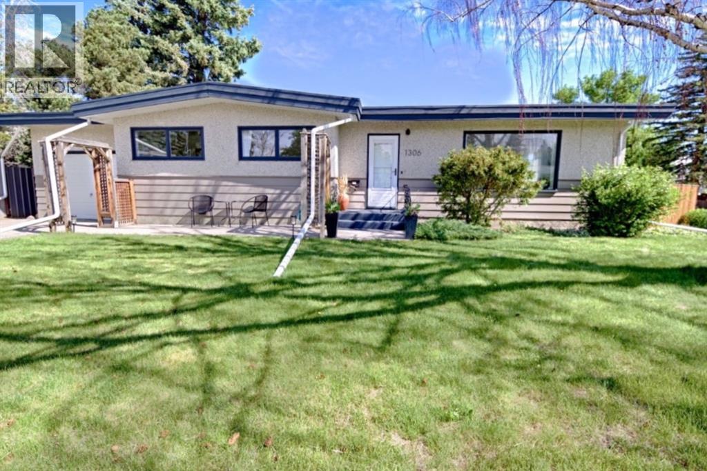 1306 29 Street S, lethbridge, Alberta