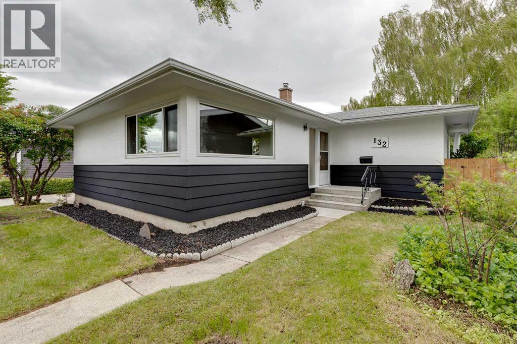 132 Haysboro Crescent SW, calgary, Alberta