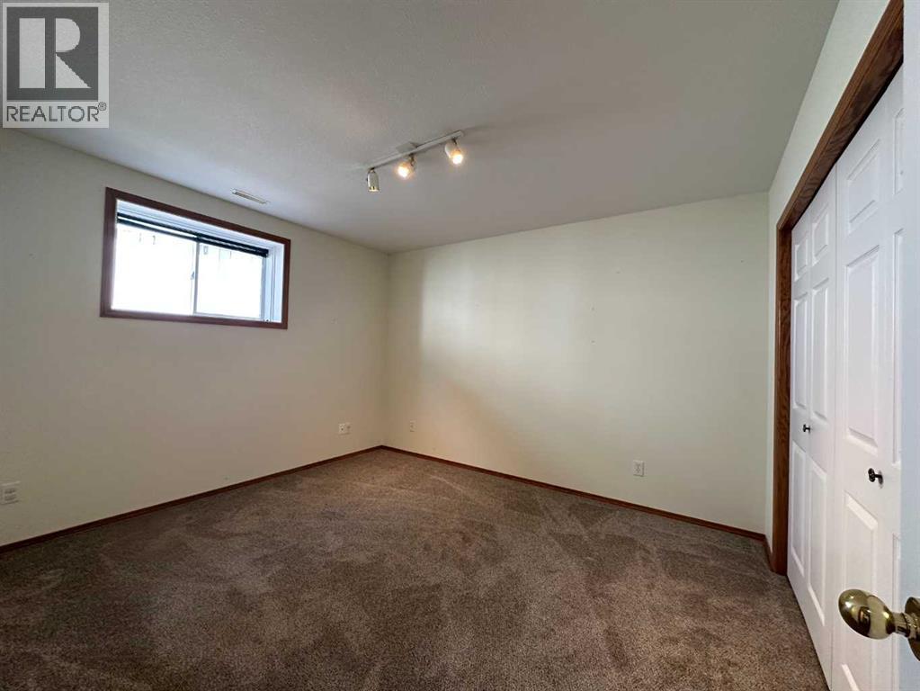 252 Red Crow Boulevard W, Lethbridge, Alberta  T1K 7B6 - Photo 15 - A2320580