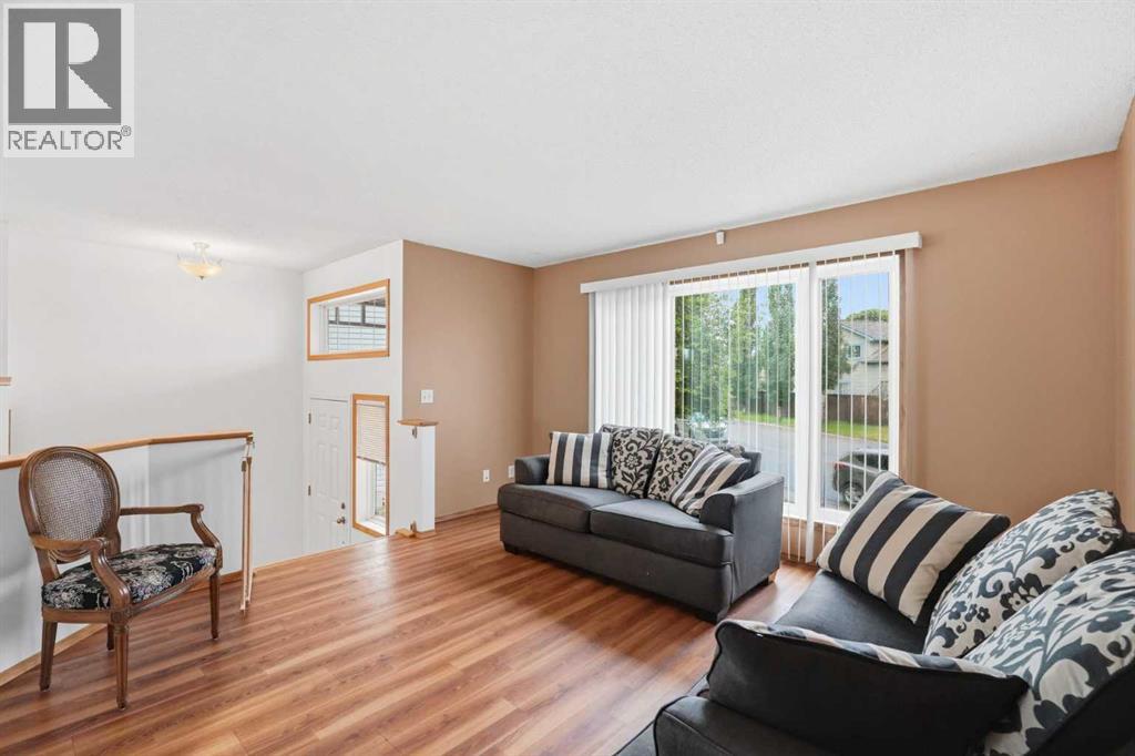 324 Mt Aberdeen Close Se, Calgary, Alberta  T2Z 3N4 - Photo 4 - A2320218