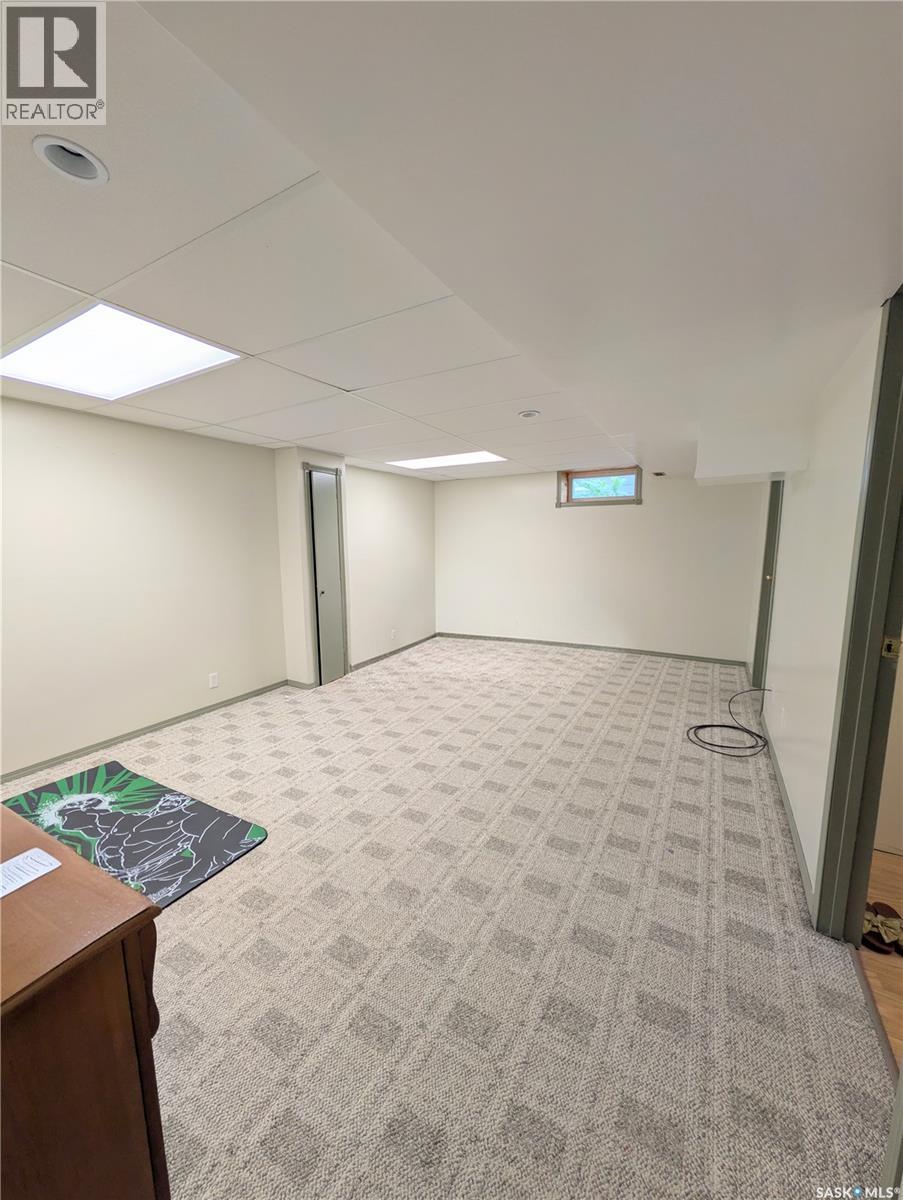 350 Begg Street W, Swift Current, Saskatchewan S9H 0K6 - Photo 21 - SK039347