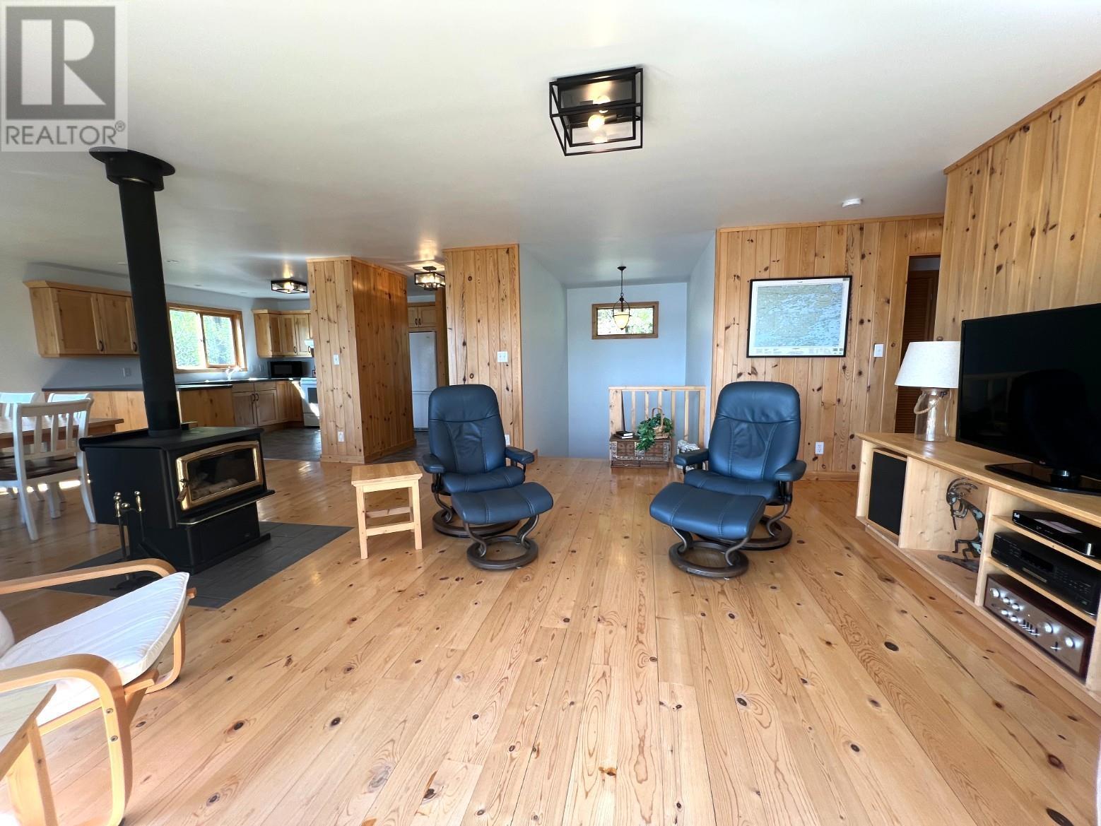 101 Rocky Ridge Rd., District Of Kenora, Ontario  P0X 1S0 - Photo 11 - TB2601355