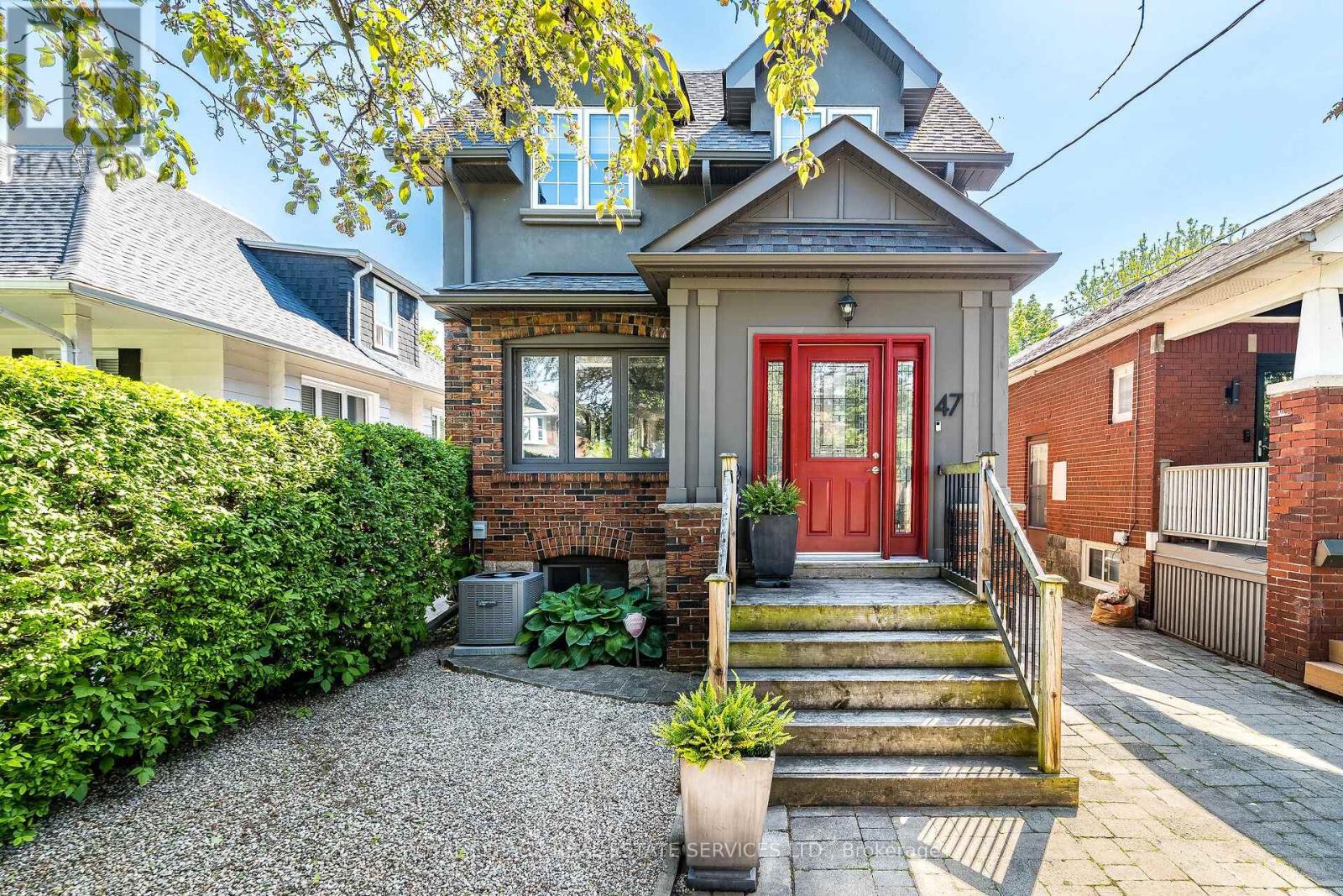 47 Third Street, Toronto, Ontario  M8V 2X7 - Photo 2 - W13069420