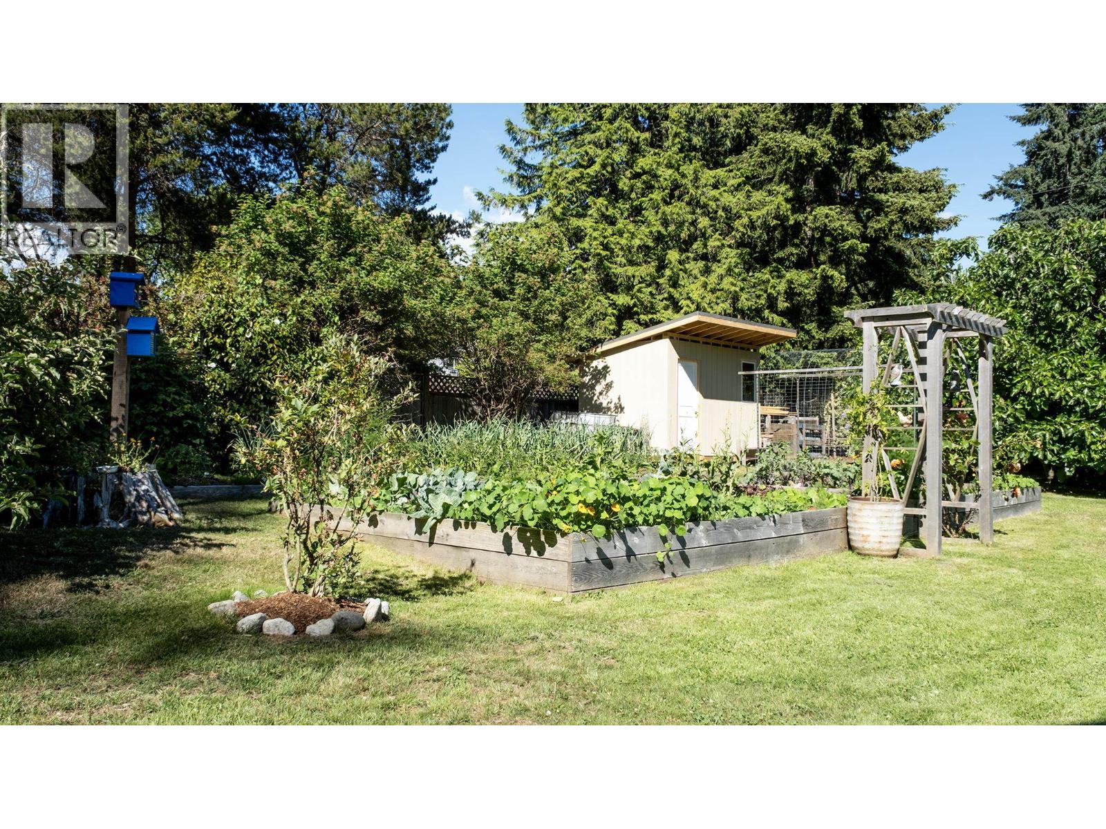 5555 Winter Road, Sechelt, British Columbia  V7Z 0M5 - Photo 39 - R3135656