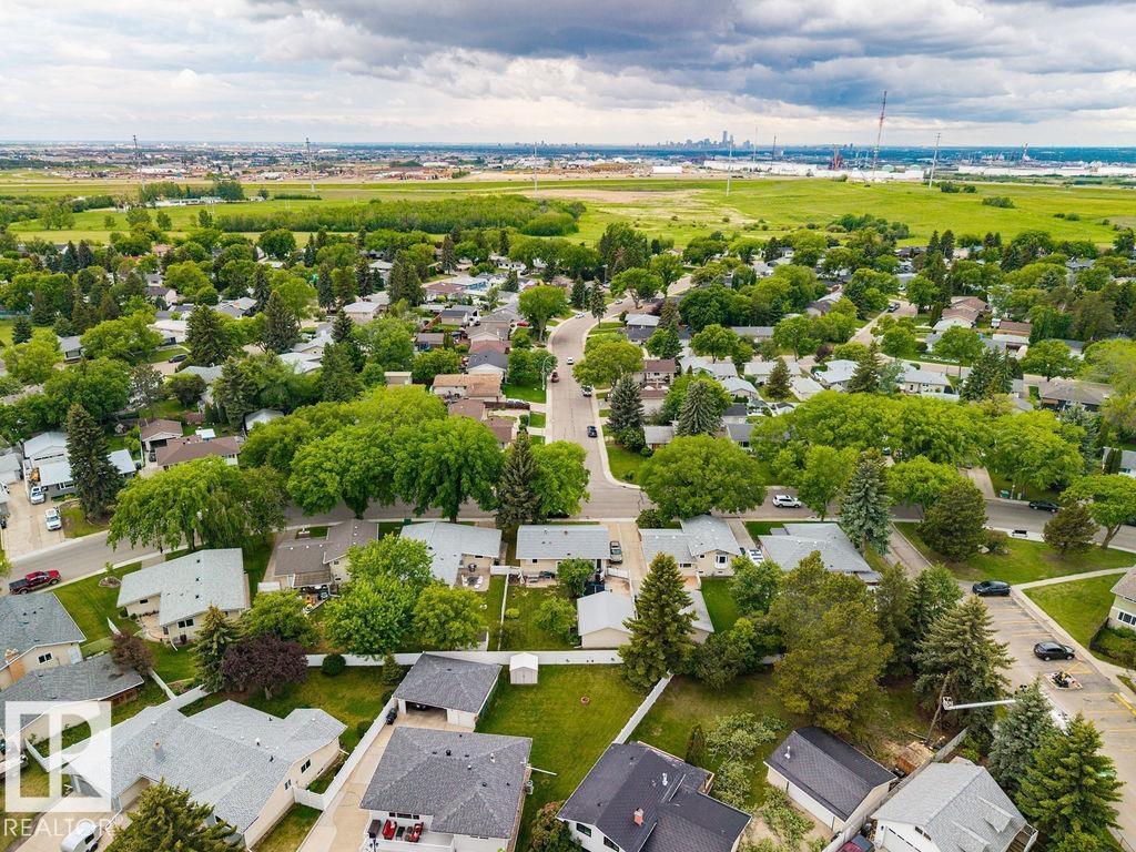 1033 Strathcona Dr, Sherwood Park, Alberta  T8A 1A5 - Photo 7 - E4493632