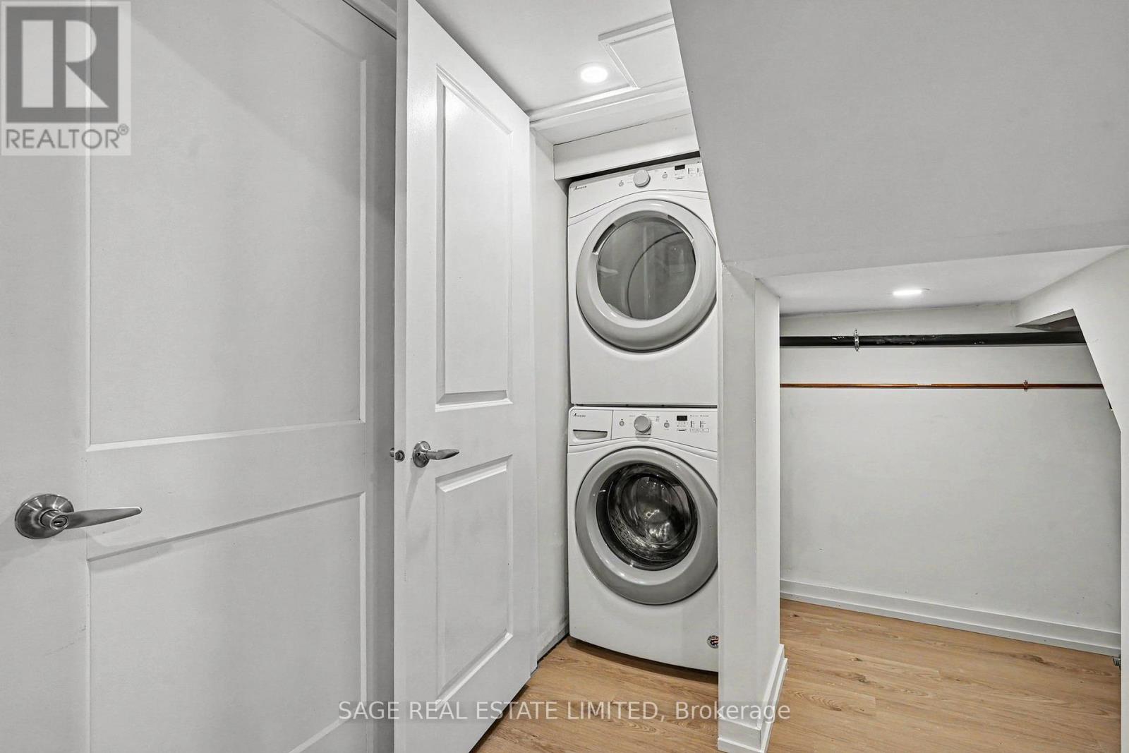 5 - 10 Fir Avenue, Toronto, Ontario  M4E 1B5 - Photo 20 - E13441648