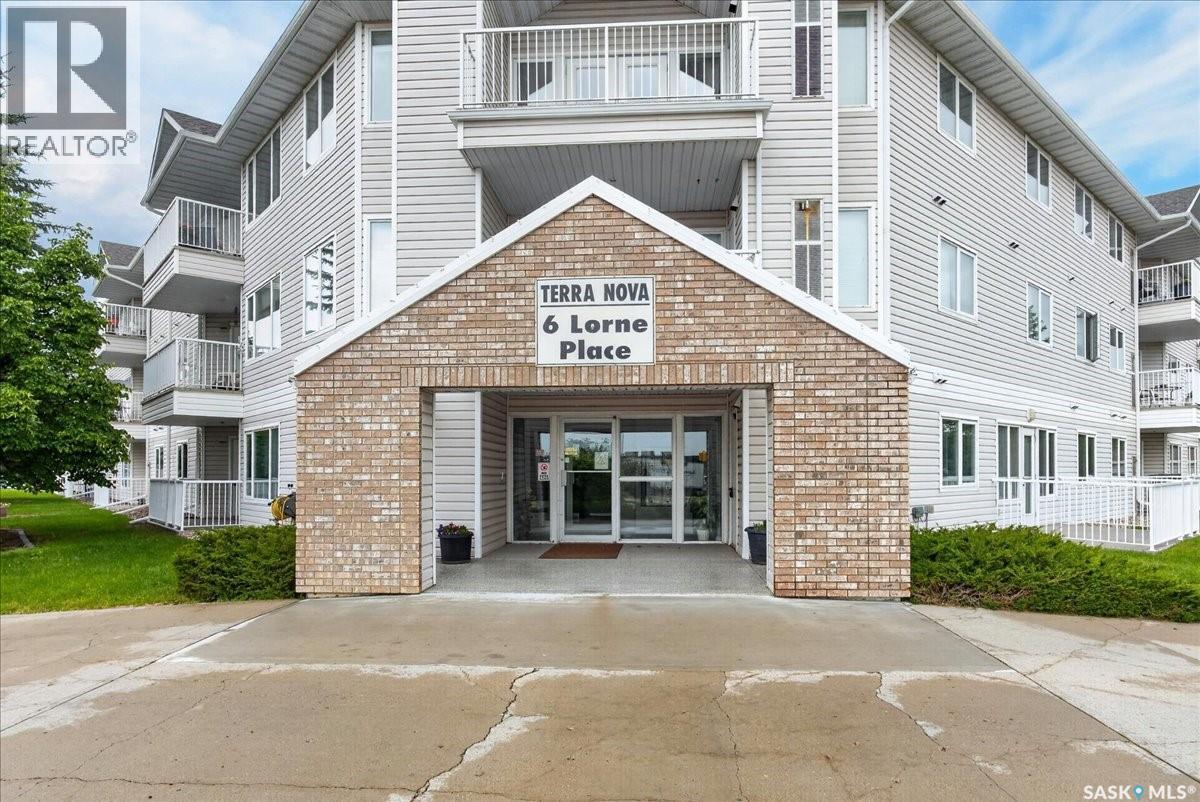 106 6 Lorne PLACE, Regina, Saskatchewan