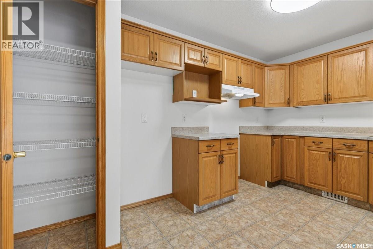 106 6 Lorne Place, Regina, Saskatchewan S4R 8B3 - Photo 9 - SK039323