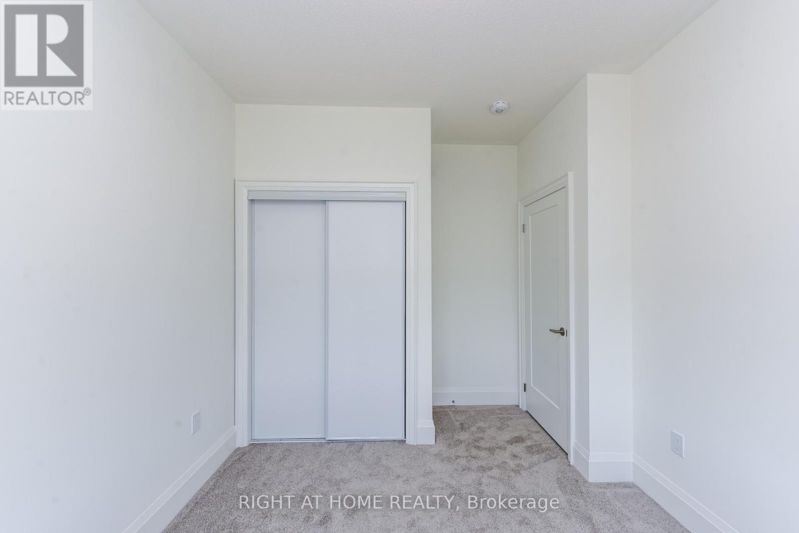 3306 Umar Avenue, Oakville, Ontario  L6M 5S2 - Photo 18 - W13441694