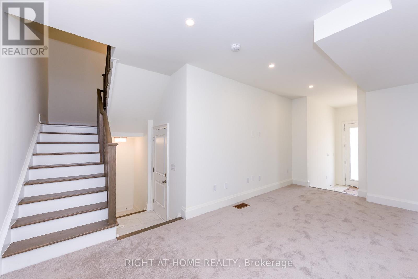 3306 Umar Avenue, Oakville, Ontario  L6M 5S2 - Photo 39 - W13441694