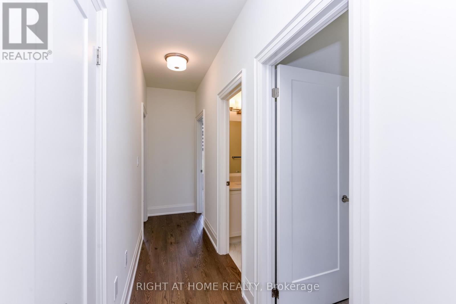 3306 Umar Avenue, Oakville, Ontario  L6M 5S2 - Photo 9 - W13441694