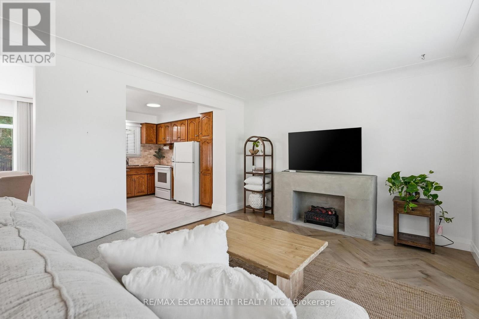 169 Seminole Road, Hamilton, Ontario  L9G 1Y7 - Photo 8 - X13441652