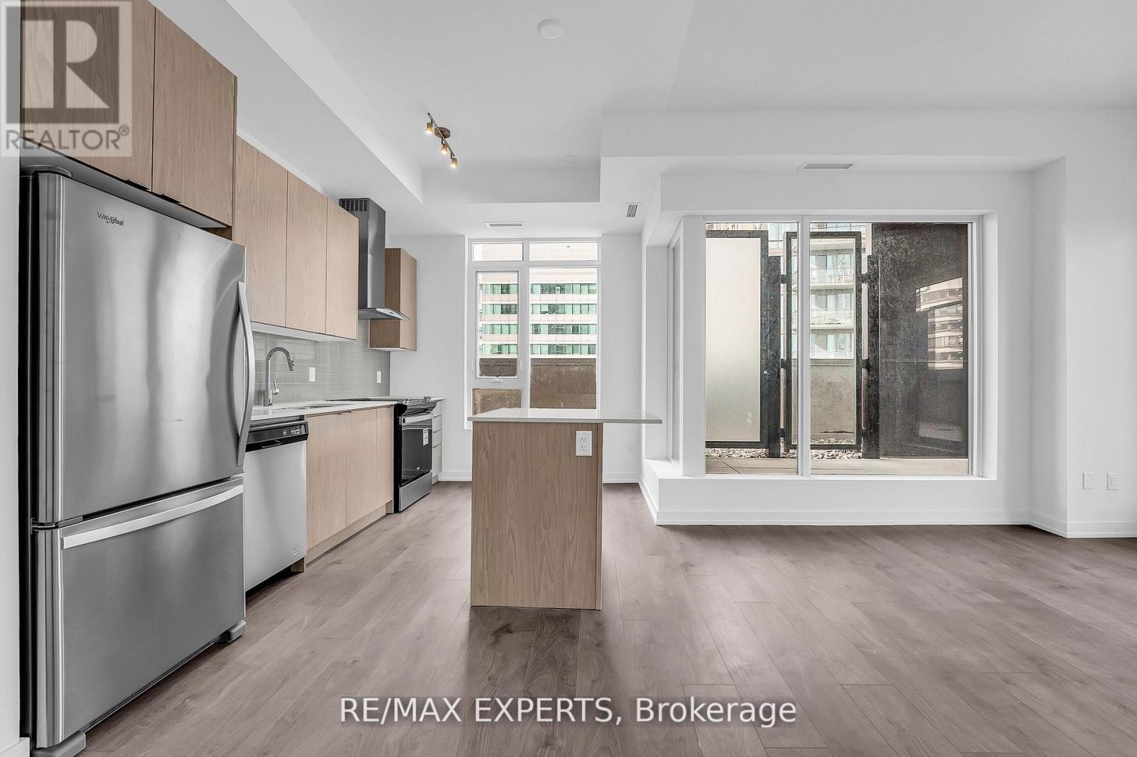 502 - 55 Duke Street, Kitchener, Ontario  N2H 0C9 - Photo 12 - X13441672