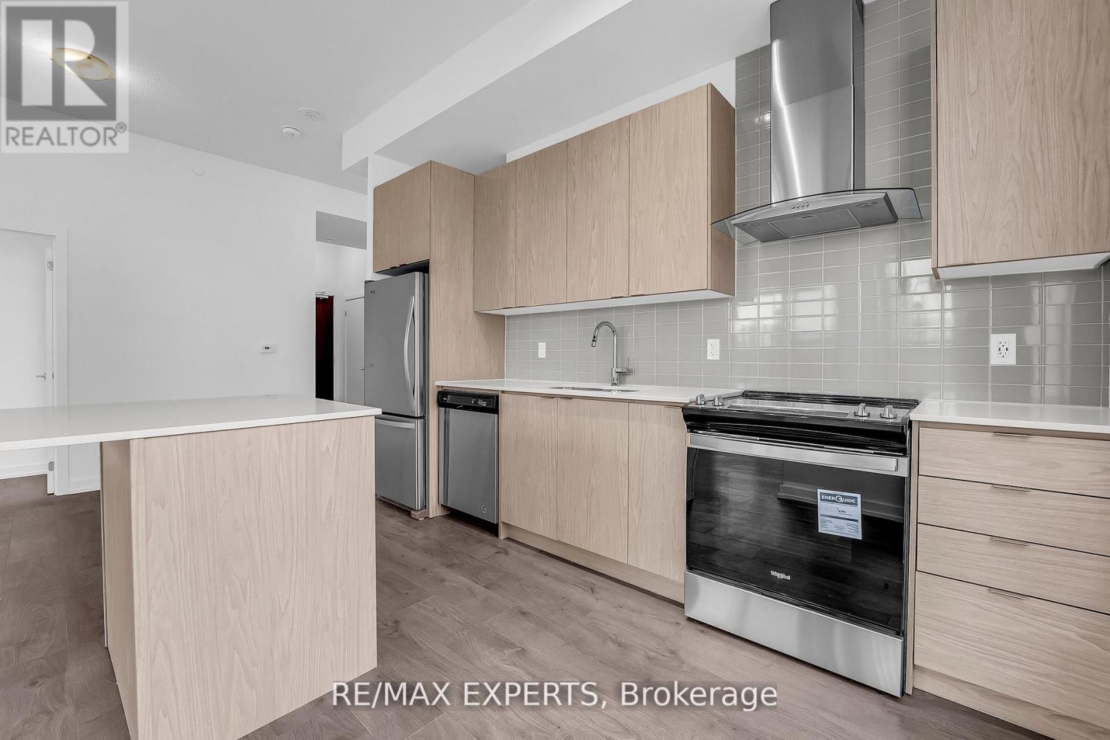 502 - 55 Duke Street, Kitchener, Ontario  N2H 0C9 - Photo 14 - X13441672