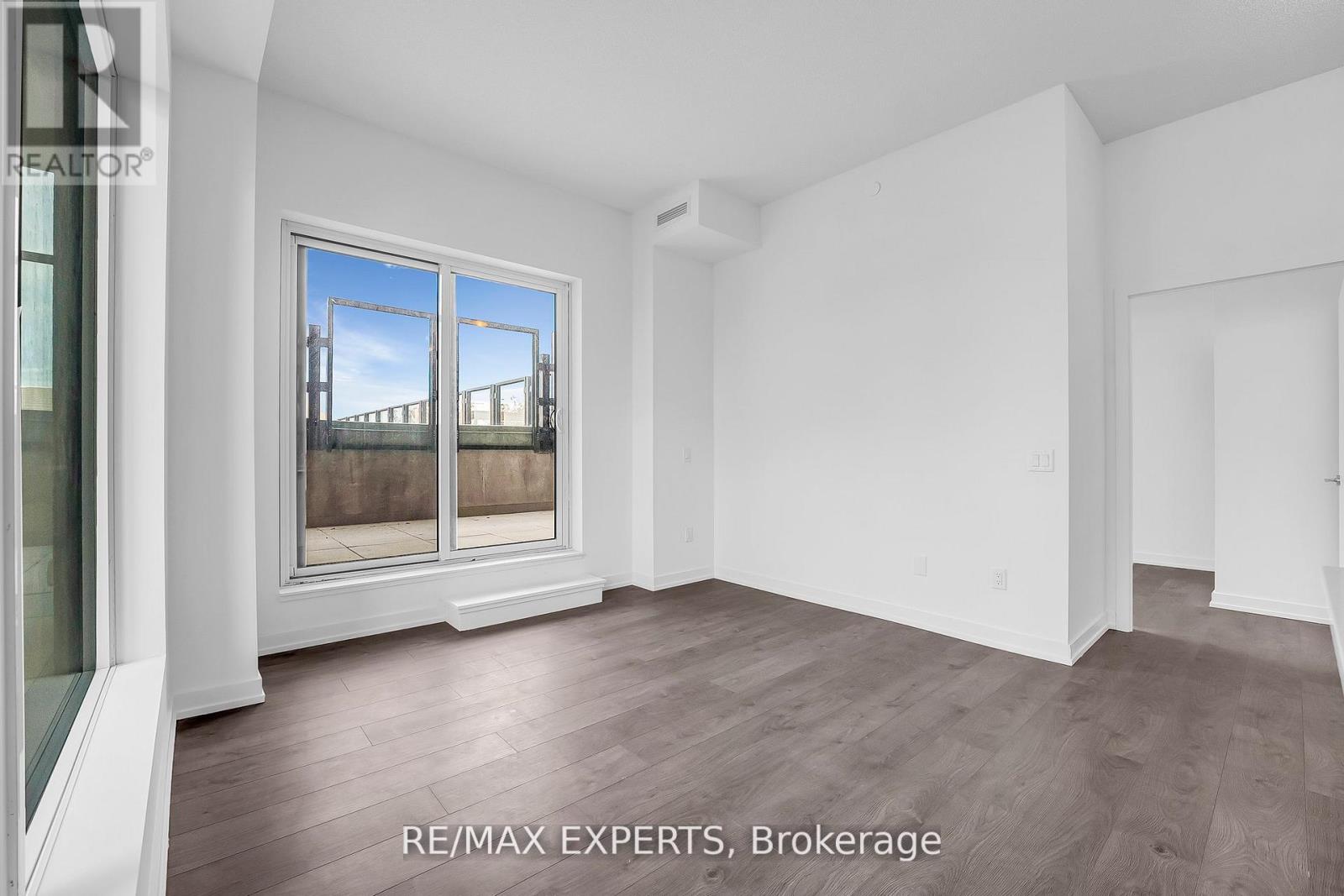 502 - 55 Duke Street, Kitchener, Ontario  N2H 0C9 - Photo 16 - X13441672