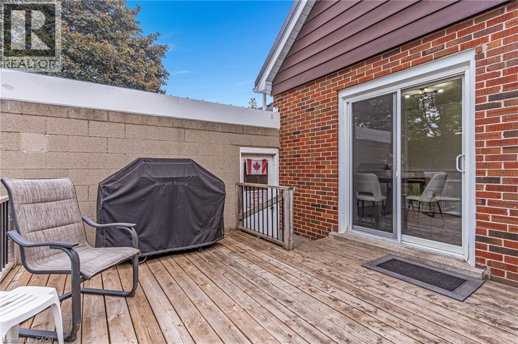 66 Sherwood Avenue, Kitchener, Ontario  N2B 1J9 - Photo 38 - 40838489