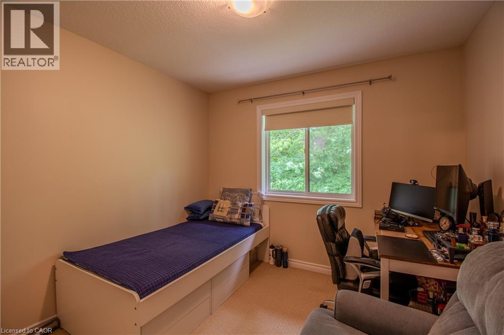 635 Saginaw Parkway Unit# 10, Cambridge, Ontario  N1T 0C1 - Photo 13 - 40838242