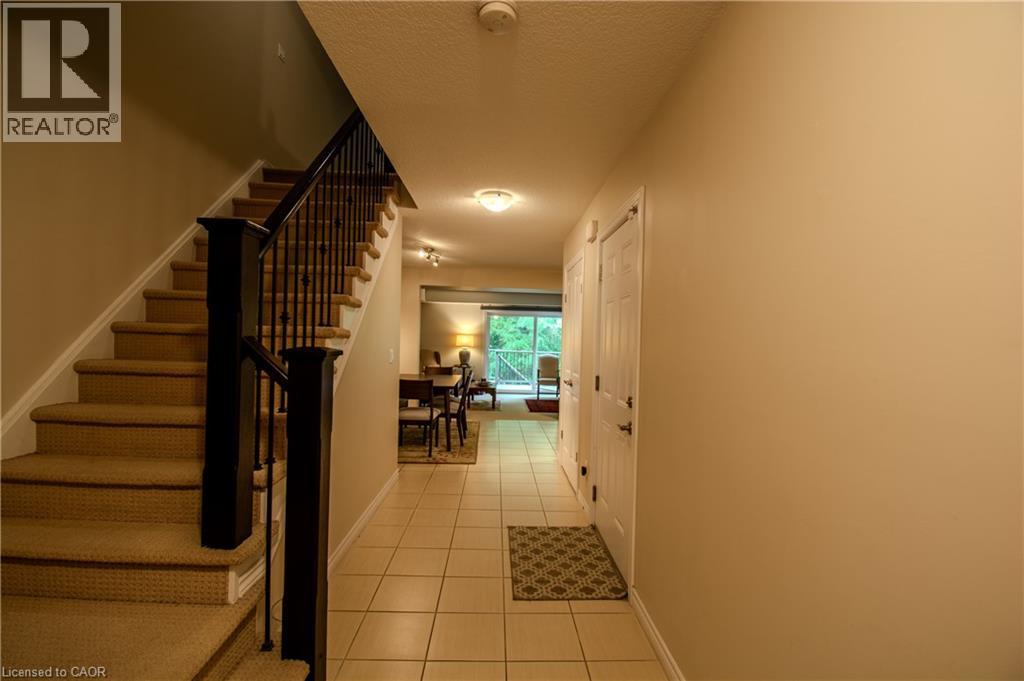 635 Saginaw Parkway Unit# 10, Cambridge, Ontario  N1T 0C1 - Photo 2 - 40838242