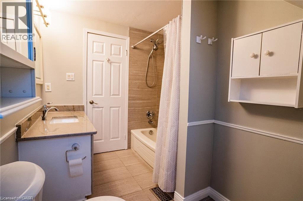 22 Carmine Crescent Unit# Upper, Cambridge, Ontario  N3C 3Z1 - Photo 22 - 40839061