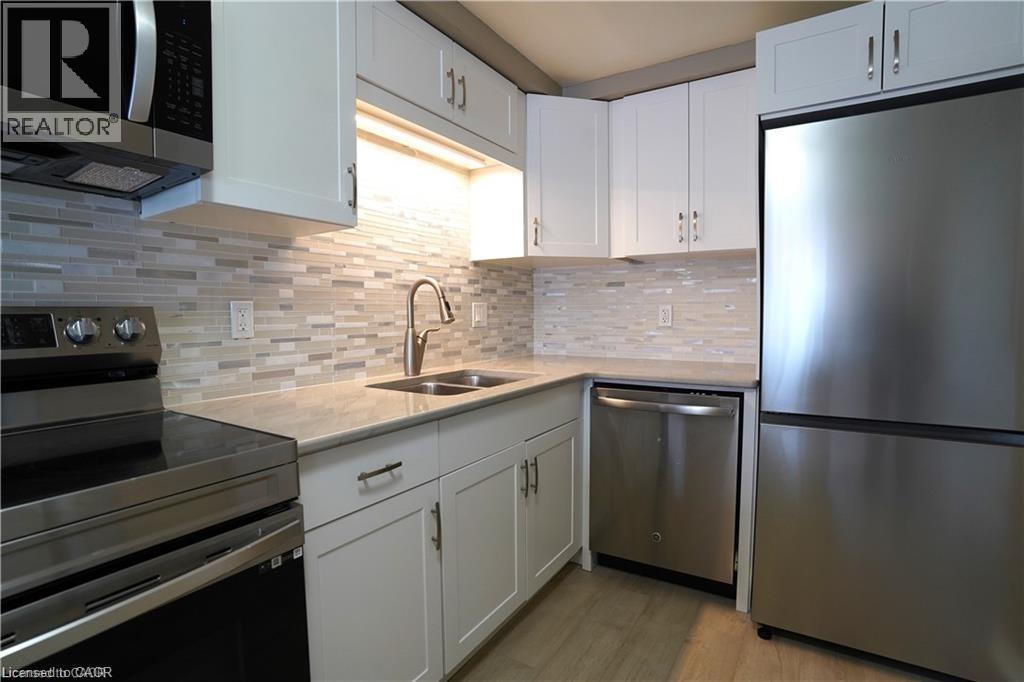 22 Carmine Crescent Unit# Upper, Cambridge, Ontario  N3C 3Z1 - Photo 14 - 40839061