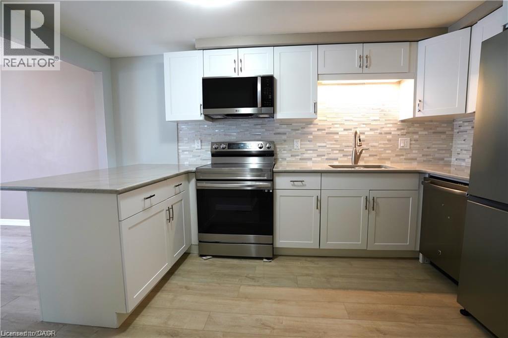 22 Carmine Crescent Unit# Upper, Cambridge, Ontario  N3C 3Z1 - Photo 13 - 40839061