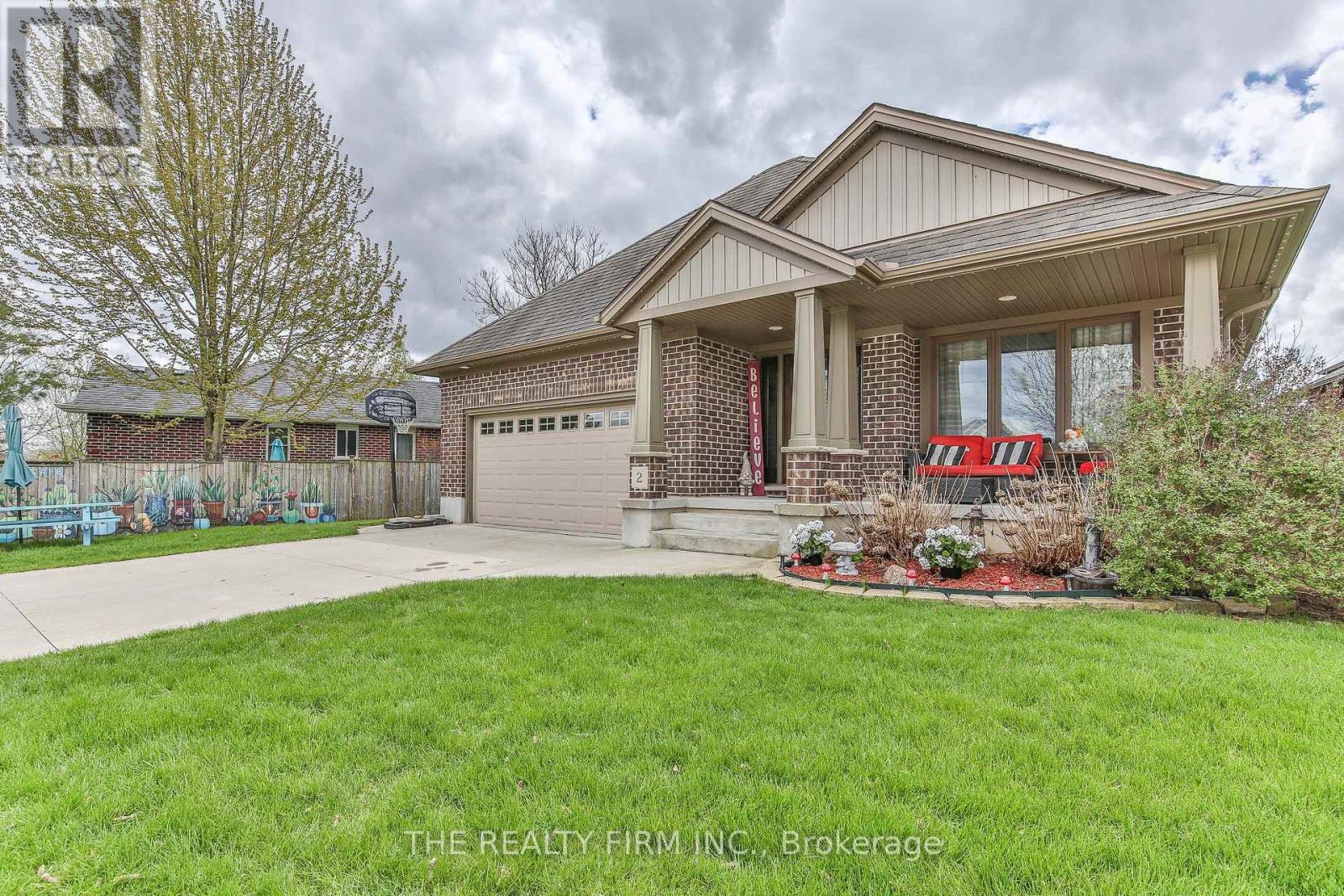 2 Ambleside Drive, St. Thomas, Ontario  N5P 0A9 - Photo 2 - X13441740