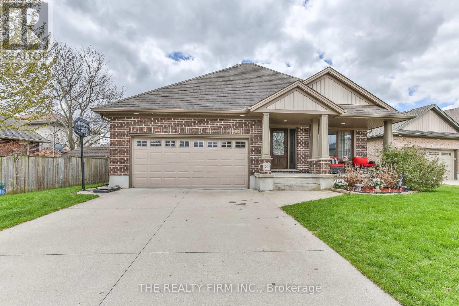 2 Ambleside Drive, St. Thomas, Ontario  N5P 0A9 - Photo 3 - X13441740