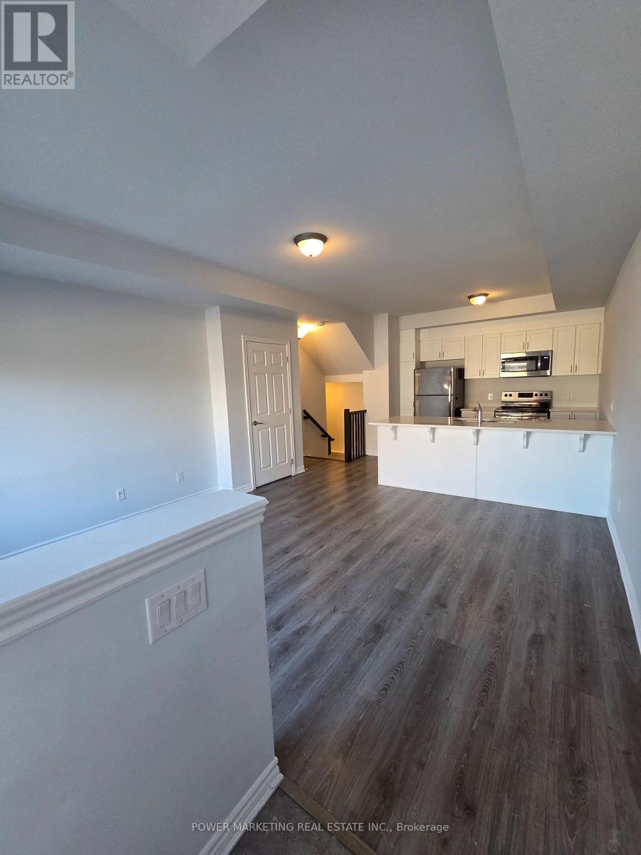 641 Makwa Private, Ottawa, Ontario K1K 5A4 - Photo 10 - X13441756