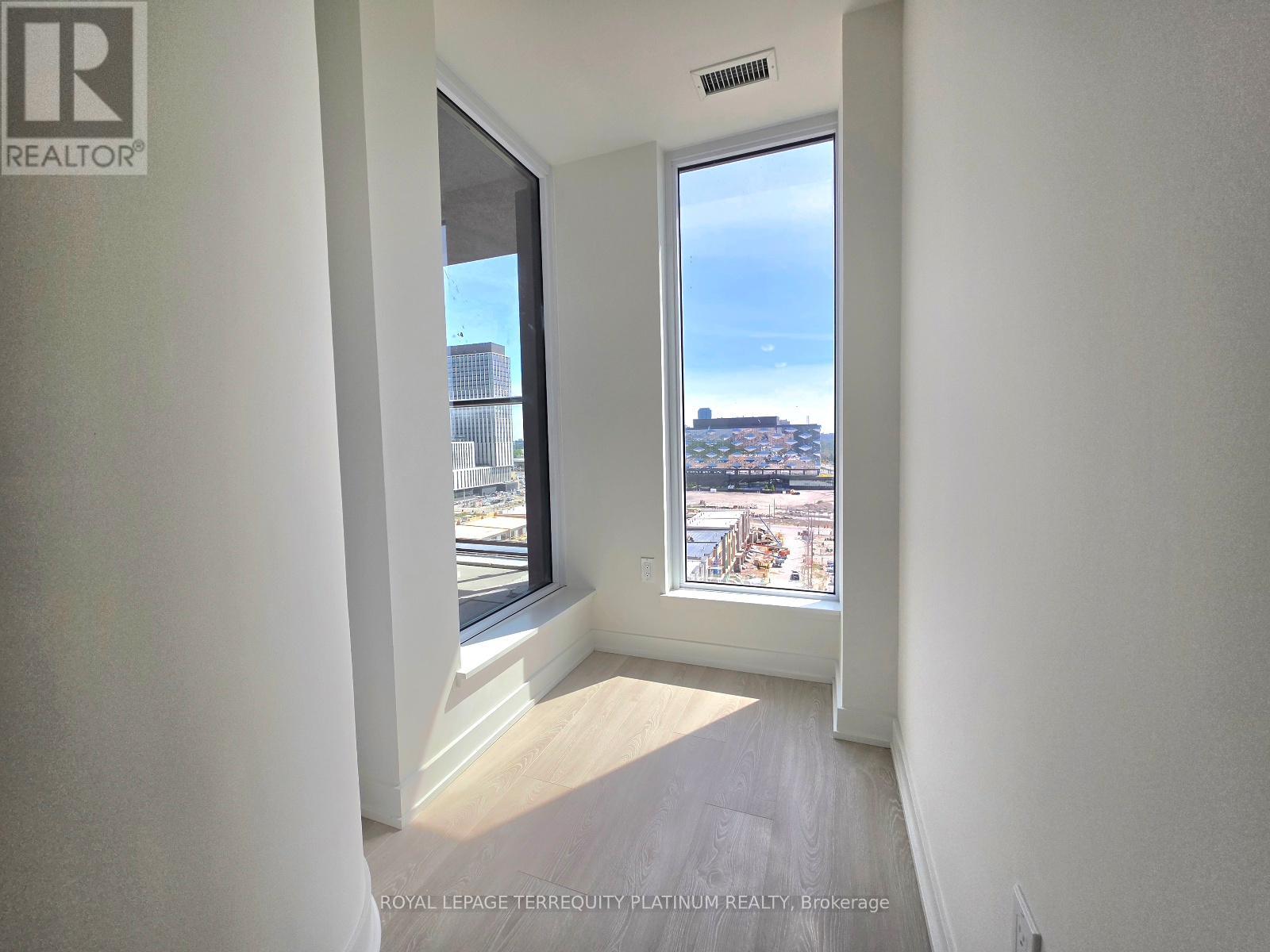 1107 - 5 Quarrington Lane, Toronto, Ontario  M3C 0S5 - Photo 13 - C13247828