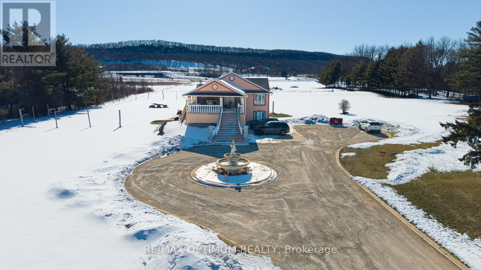 52 Peru Road, Milton, Ontario  L9T 2V7 - Photo 4 - W12890552